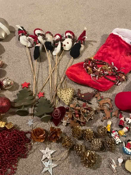 Photo of free Christmas decorations (Longbarn WA2) #3
