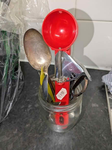 Photo of free Kitchen utensils (E14 Isle of Dogs) #3