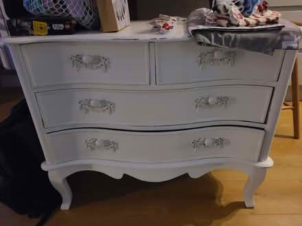 Photo of free Small chest of drawers (Langley SL3) #1