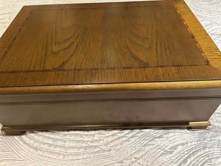 Photo of free Wooden cutlery storage box (EMPTY) (Tolworth KT6) #2
