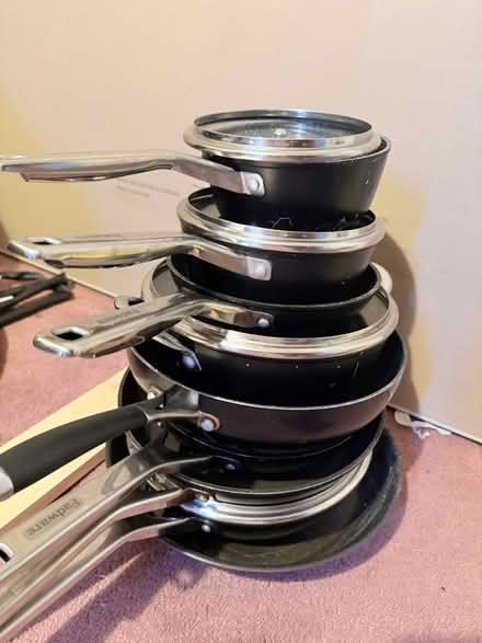 Photo of free Pots and pans (Arlington square N1) #2