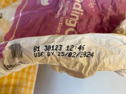 Photo of free Half a bag of Thistle MultiFinish plaster and a bit of bonding (Beaconsfield HP9) #3