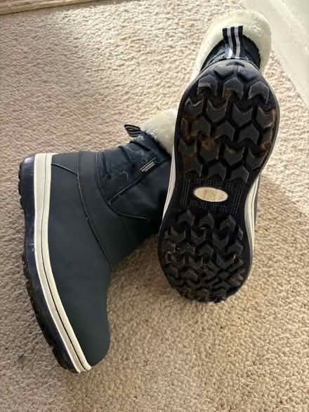 Photo of free Women’s Mountain Warehouse snow boots (New Marston OX3) #2