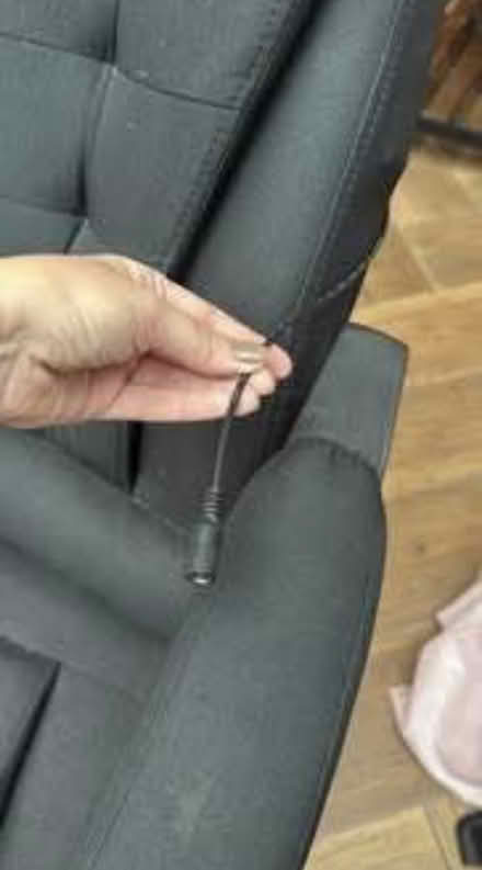 Photo of free Elfordson gaming chair (Kingswinford DY6) #3