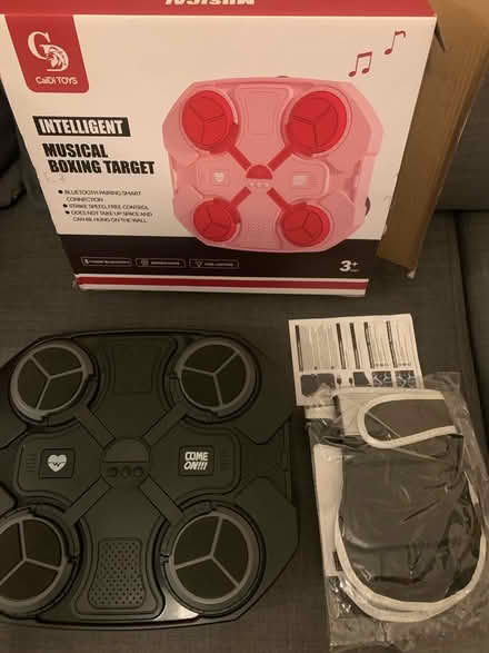 Photo of free Musical boxing target (GU12) #2