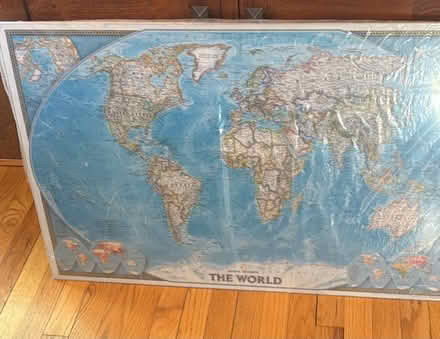Photo of free 2 world maps (Metuchen NJ) #1