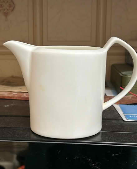 Photo of free Sauce or gravy jug, perfect condition, never used. (Monks Hill CR2) #1
