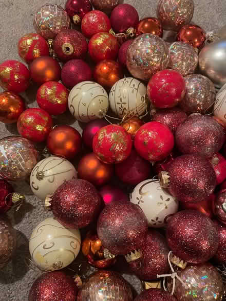 Photo of free Christmas decorations (Longbarn WA2) #1