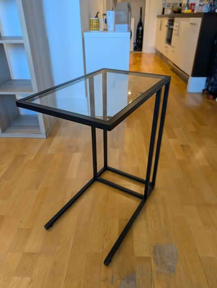 Photo of free Coffee table (Drayton Park N5) #1