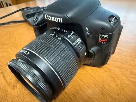 Photo of free Canon EOS Rebel T3i DSLR camera (Near Slack and Merivale) #4