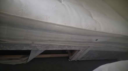 Photo of free Queen bed and matress (Ol11) #2