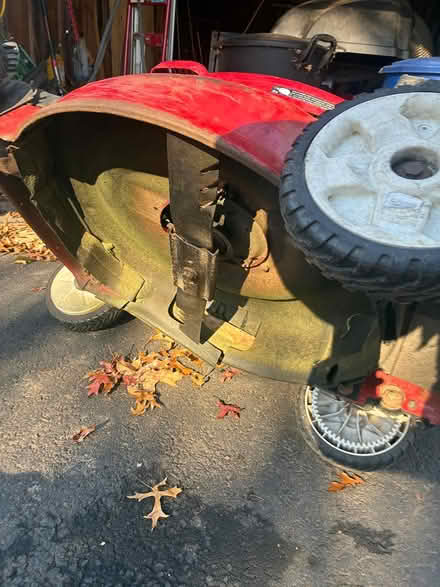 Photo of free Lawn mower (parsippany) #1