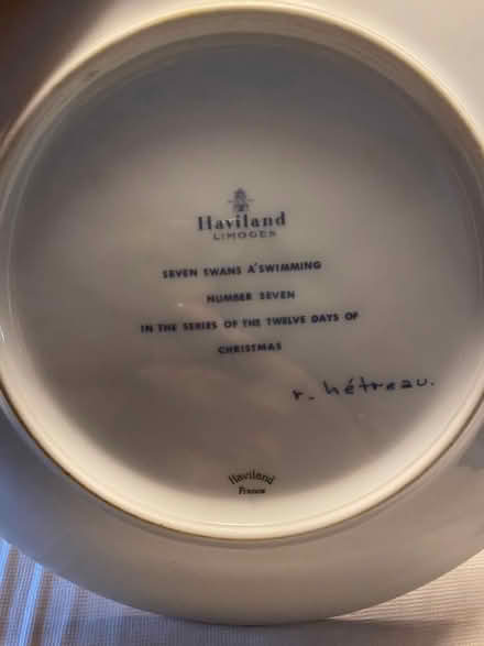 Photo of free Swan plate (East side of Columbia) #2