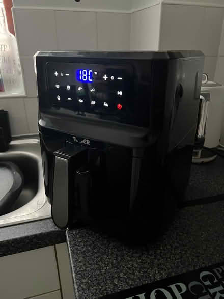 Photo of free Air fryer (furzton mk4) #1