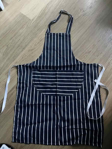 Photo of free apron (Botley OX2) #1