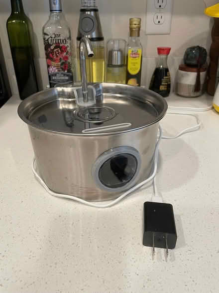 Photo of free Electric Pet Water Fountain (Central Phoenix) #1