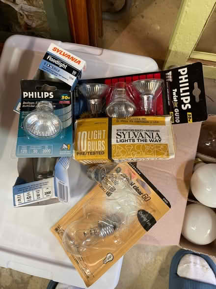 Photo of free Assorted light bulbs (East Cobb) #2