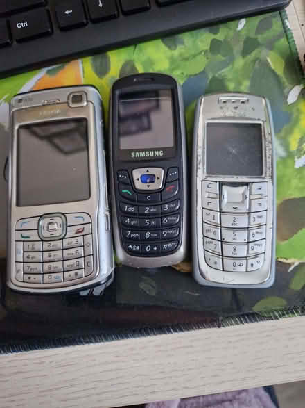 Photo of free Old phones (Radcliffe on Trent NG12) #2
