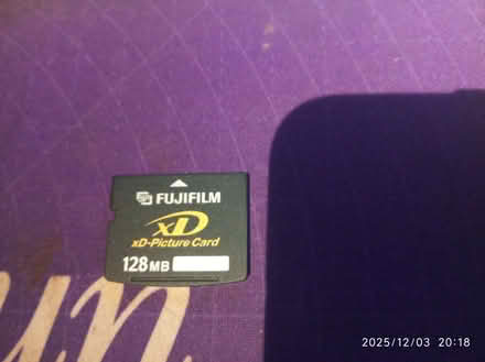 Photo of free Fujifilm XD memory card 128mb (Carlton Hill BN2) #1