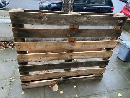 Photo of free wooden pallet (W12) #1