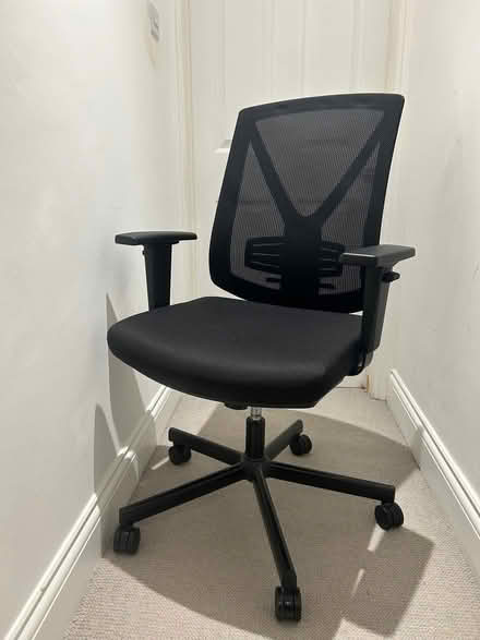 Photo of free Office chair (Twickenham TW2) #3