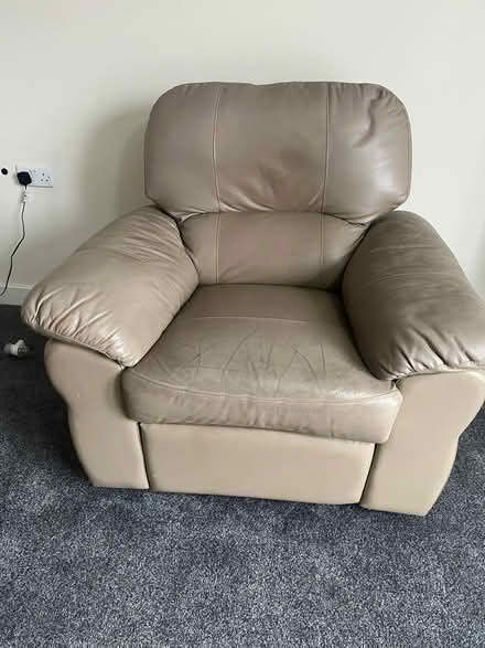 Photo of free Recliner Chairs (Sheffield s) #2