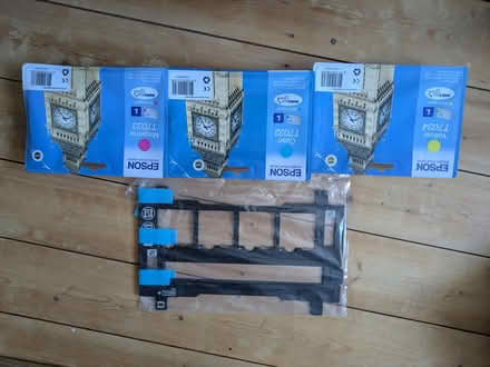 Photo of free Epson Printer/Scanner - Excellent condition (Barkham RG41) #2