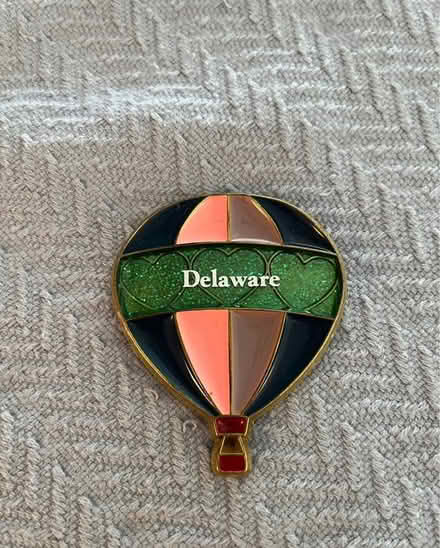 Photo of free Delaware hot air balloon magnet (Mohegan Lake) #1