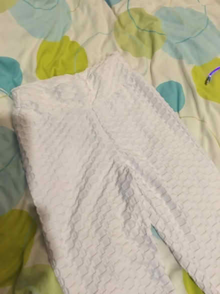 Photo of free 2x pairs of Ladies Lycra Leggings (Liverpool L6) #3