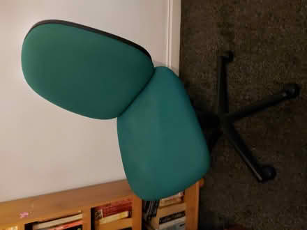 Photo of free Wooden desk and computer chair (Manningham BD9) #4
