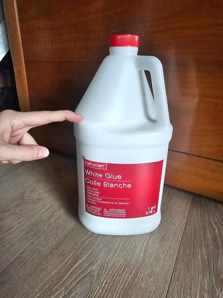 Photo of free White Glue (Stoneham) #1