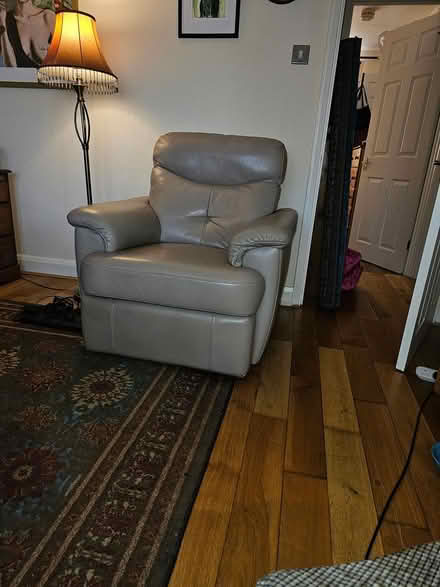 Photo of free GPlan Leather reclining chair (Earlswood RH1) #4