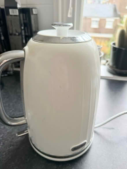 Photo of free Kettle (Arlington square N1) #2