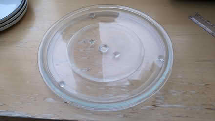 Photo of free Microwave plates (west side of Horsham) #2