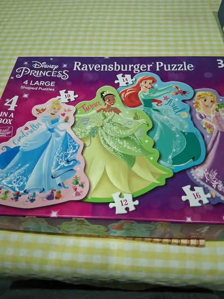 Photo of free Kids jigsaw (Garforth LS25) #1