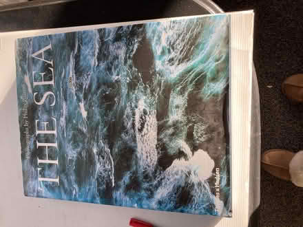 Photo of free Beautiful book of marine photos by Phillip Plisson (Gosport PO12) #2