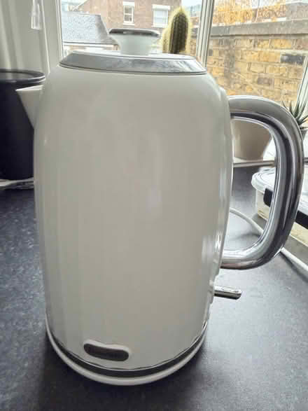 Photo of free Kettle (Arlington square N1) #1