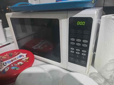Photo of free 25litres microwave (Forest gate E7) #1
