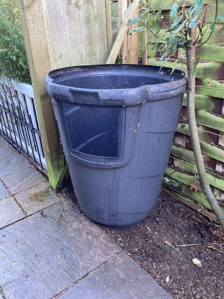 Photo of free Compost Bin, has lid but no door (Sandown PO36) #1