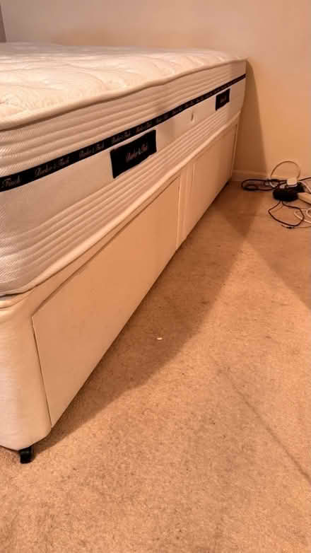 Photo of free Double divan with mattress (Warley HX2) #3