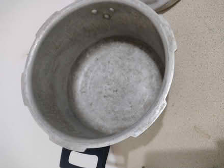 Photo of free Prestige automatic pressure cooker (Weston) #4