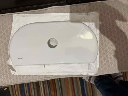 Photo of free Bellavista Lid for toilet cistern (Teddington TW11) #3