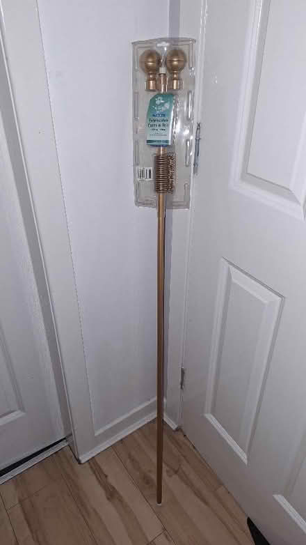 Photo of free Gold coloured extendable curtain pole. (Windygates KY8) #2
