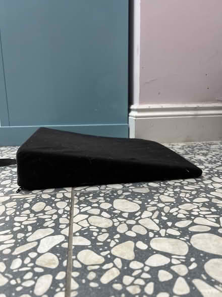 Photo of free Triangular wedge cushion 14.5inch x 14.5inch (Fishponds BS16) #1
