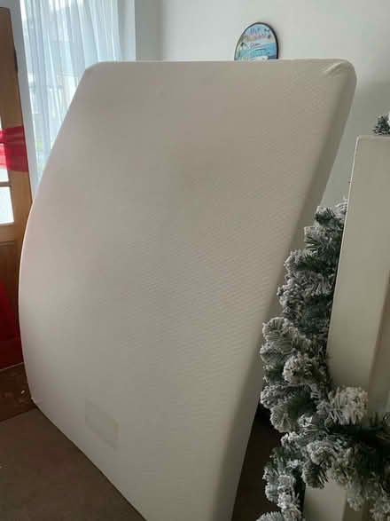 Photo of free Double mattress (Worcester Park KT4) #4