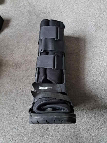 Photo of free Moon Boot (Bonnyrigg EH19) #2