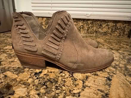 Photo of free Sneakers (540 east pine street) #1