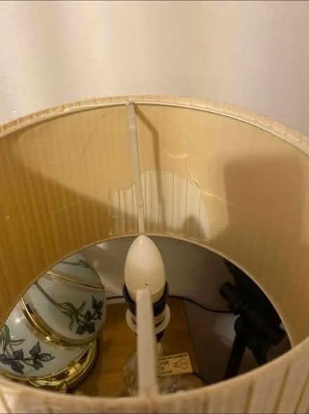 Photo of free Nice Table Lamp (Cheshunt En8) #3