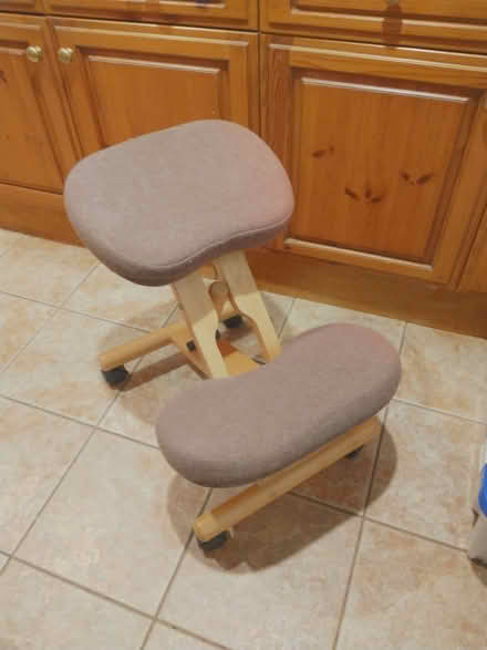 Photo of free Kneeling chair, pale wood with fawn upholstery (Woodheys Parks M33) #3