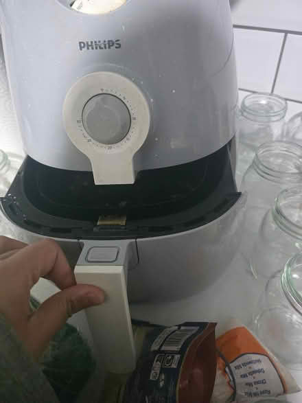 Photo of free Air fryer (Forest gate E7) #2